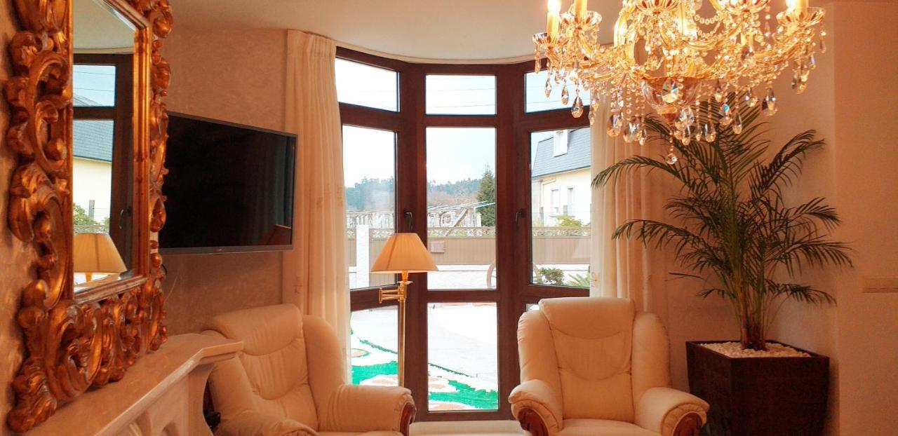 Casa Victoria Garden Con Jacuzzi Y Piscina Villa Caldas De Reis Bagian luar foto