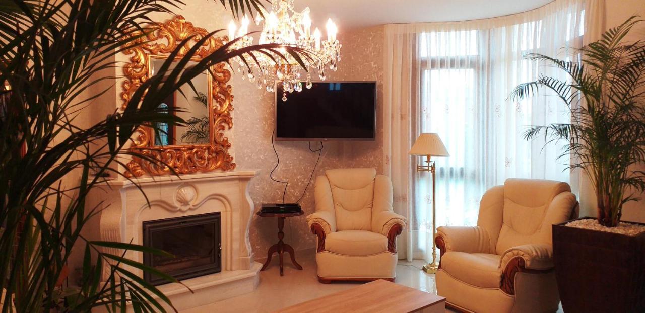 Casa Victoria Garden Con Jacuzzi Y Piscina Villa Caldas De Reis Bagian luar foto