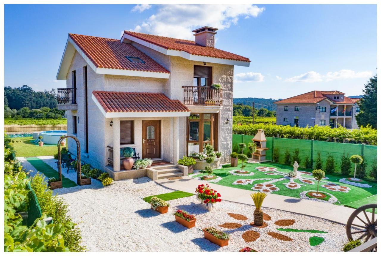 Casa Victoria Garden Con Jacuzzi Y Piscina Villa Caldas De Reis Bagian luar foto