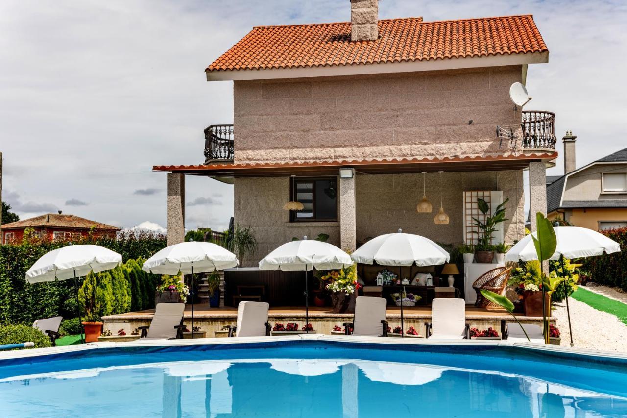 Casa Victoria Garden Con Jacuzzi Y Piscina Villa Caldas De Reis Bagian luar foto