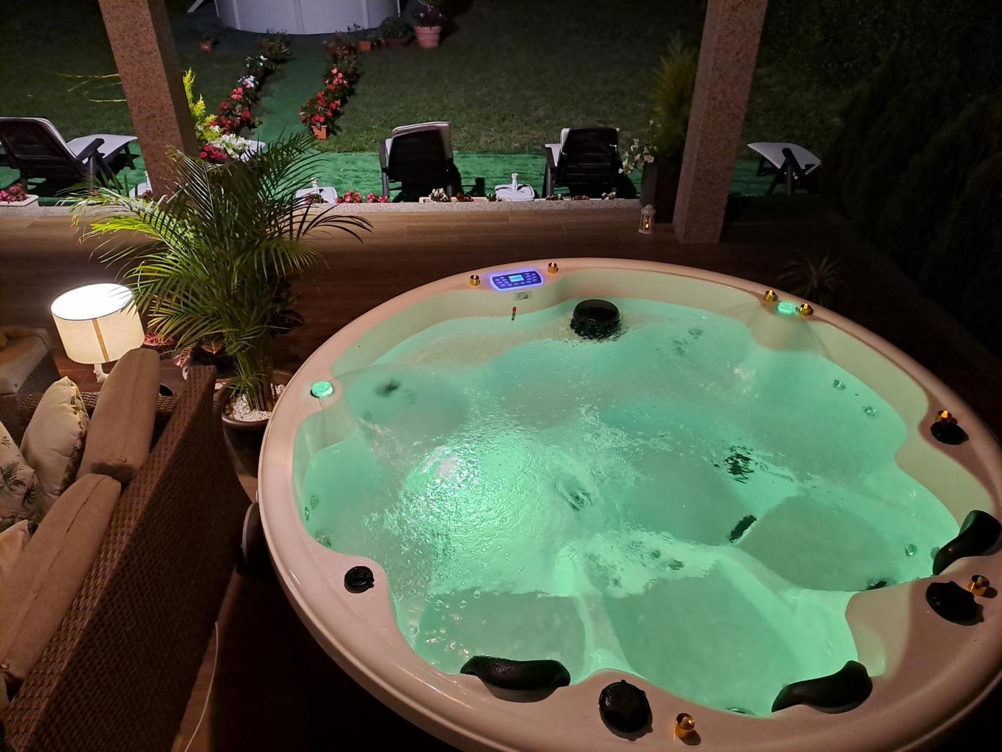 Casa Victoria Garden Con Jacuzzi Y Piscina Villa Caldas De Reis Bagian luar foto